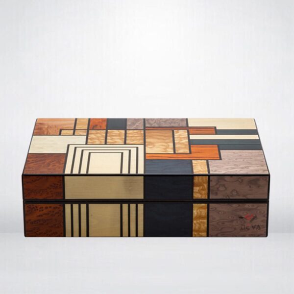 Humidor for 25 cigars, 952