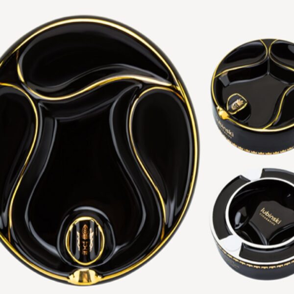 Ashtray for 1 cigar and 3 smoking pipe, black