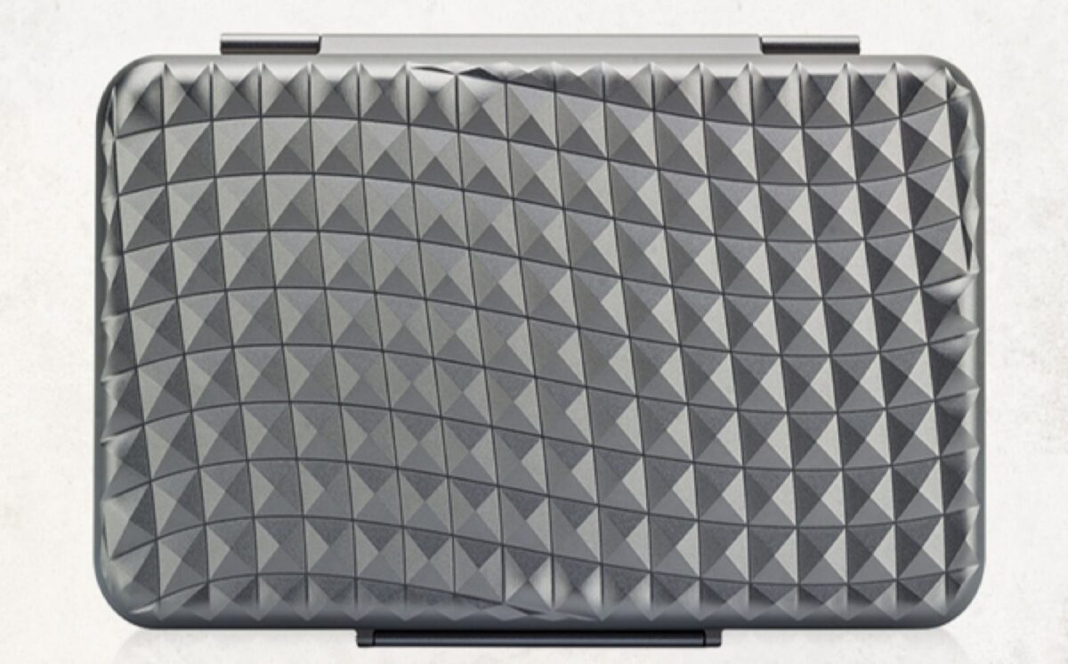 Lubinski travel case, metal, silver